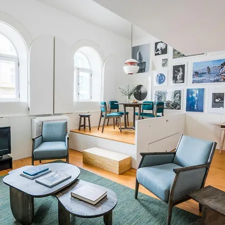 Flattered To Be In Porto Apartment Exterior photo