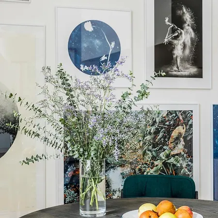 Flattered To Be In Porto Apartment Exterior photo